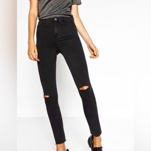 Zara high rise black skinny jeans - never worn